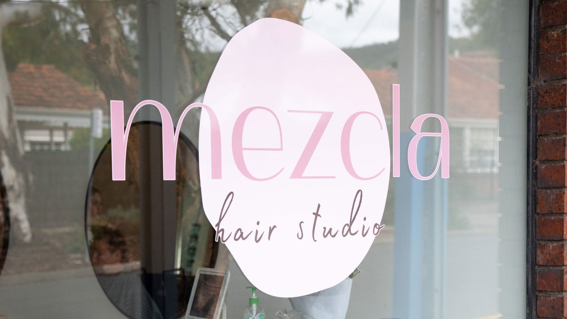 Mezcla Hair