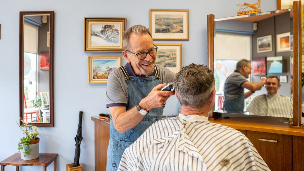 Mens Den Barbershop